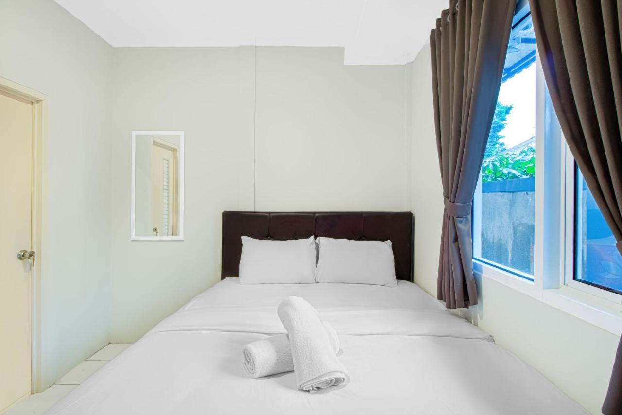 Urban24 Syariah Depok Hotel Luaran gambar