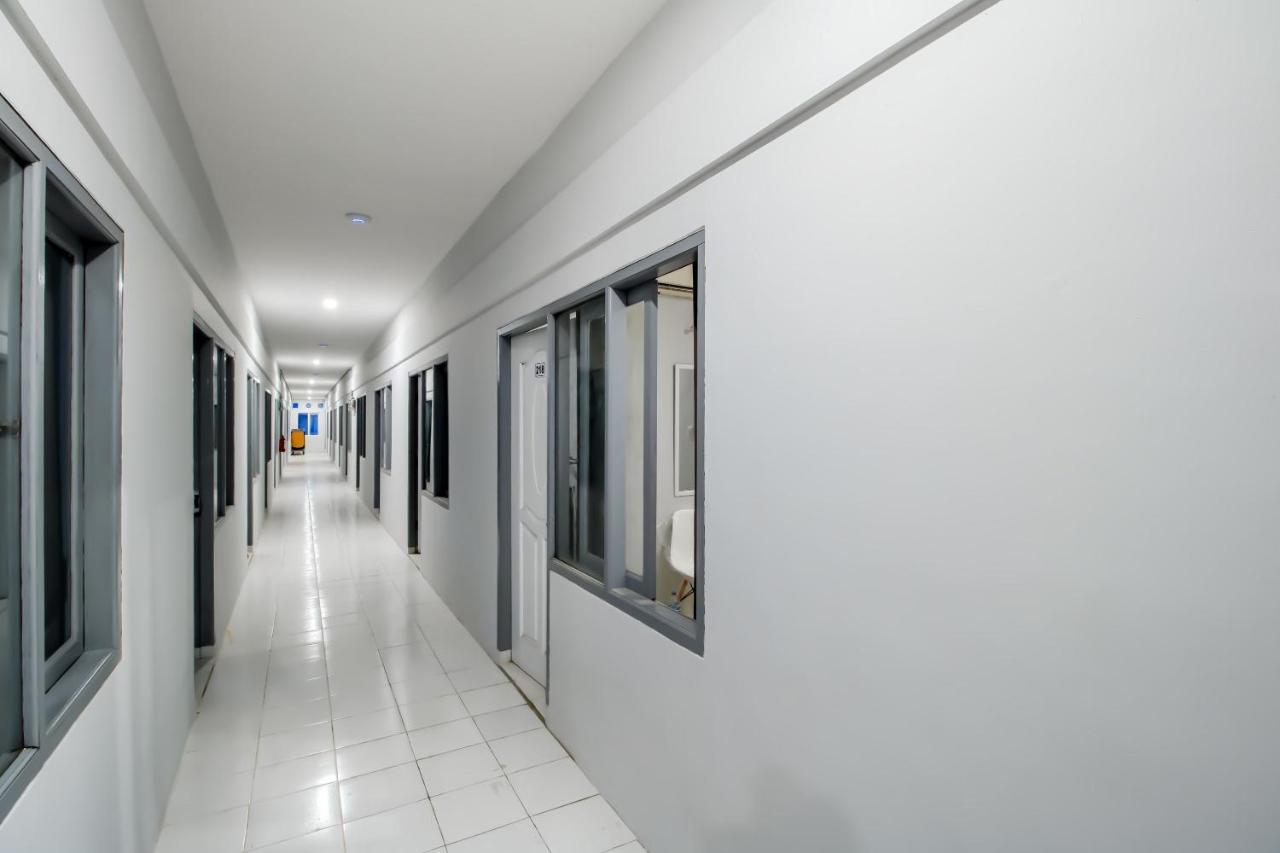 Urban24 Syariah Depok Hotel Luaran gambar